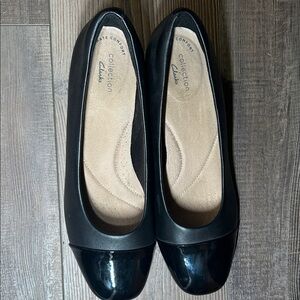 Clarks Black Women's Ballet Flats with Patent Toe